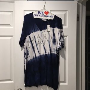 NWT Avenue tye dye sequence T-shirt. Size 26/28.